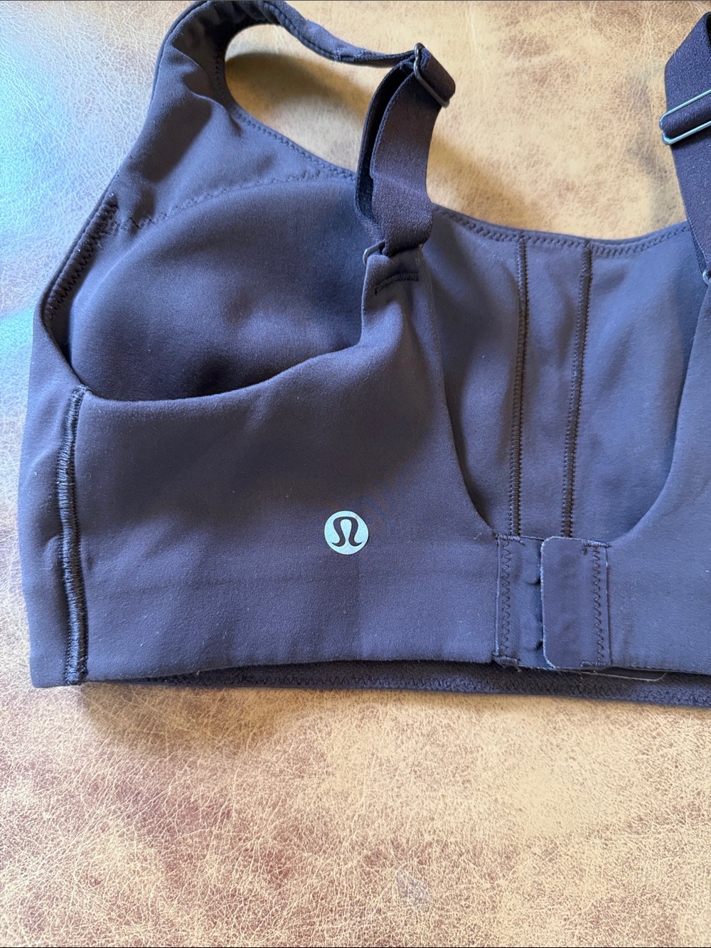 Lululemon In Alignment Straight-Strap Bra Light Support 6 C/D Cup French Press - Picture 4 of 6